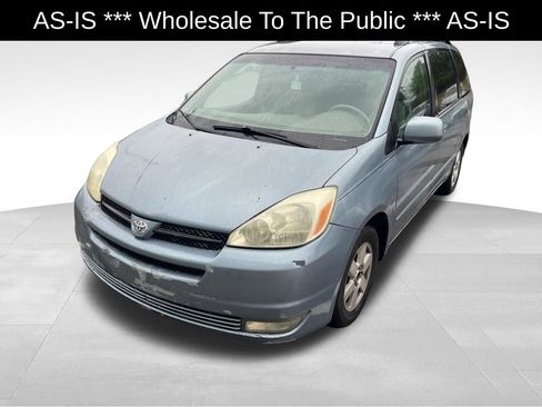 Used 2005 Toyota Sienna XLE FWD image 3