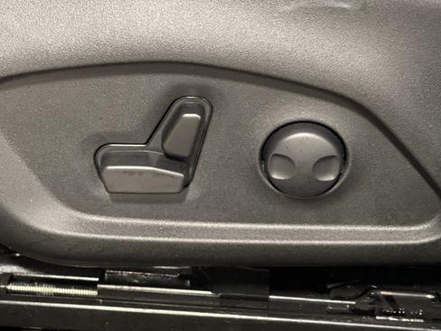 Used 2024 Jeep Compass Limited image 10