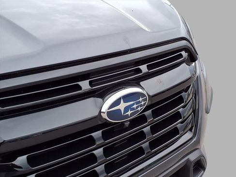 Certified 2025 Subaru Ascent Bronze Edition image 30