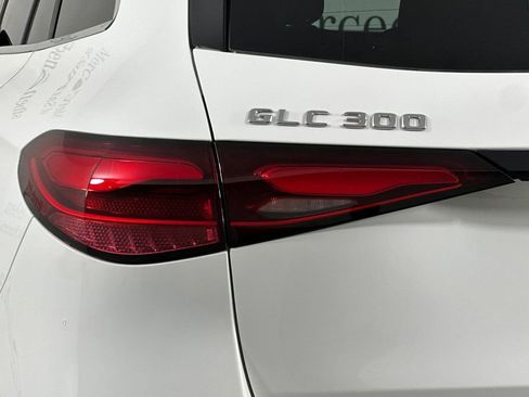Certified 2026 Mercedes-Benz GLC 300 image 35