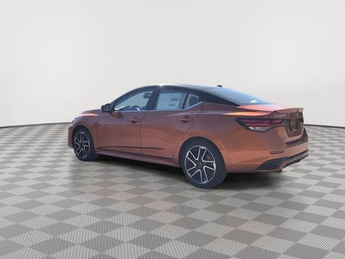 Certified 2025 Nissan Sentra SR w/ SR Premium Package image 7