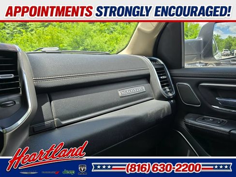 Used 2019 RAM 1500 Laramie AWD/4WD image 23