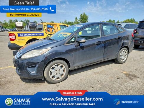 Used 2013 Ford Fiesta SE FWD image 1