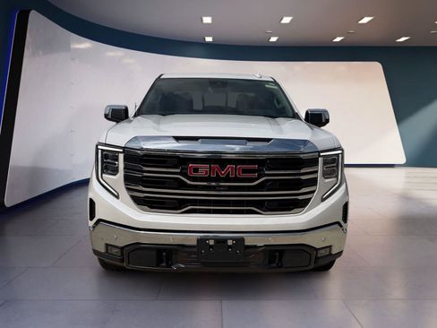 Used 2024 GMC Sierra 1500 SLT RWD image 8