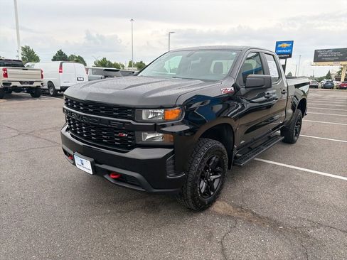 Used 2019 Chevrolet Silverado 1500 Custom Trail Boss w/ Custom Convenience Package AWD/4WD image 7