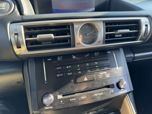 Used 2014 Lexus IS 250 AWD image 32