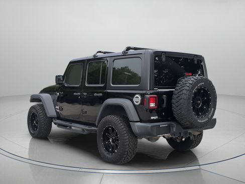 Used 2018 Jeep Wrangler Unlimited Sport S AWD/4WD image 42