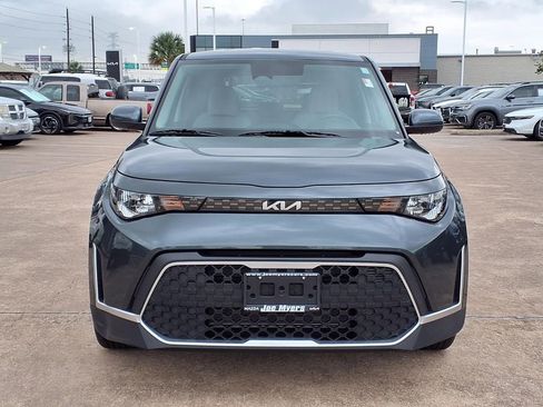 Certified 2023 Kia Soul LX w/ LX Technology Package FWD image 7
