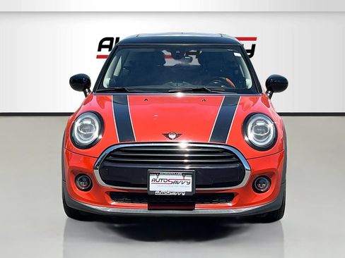 Used 2020 MINI Cooper 2-Door Hardtop w/ Premium Package FWD image 2