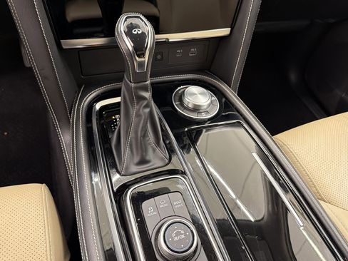 Used 2023 INFINITI QX80 Premium Select w/ Cargo Package image 17