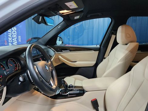 Used 2019 BMW X3 xDrive30i w/ Driving Assistance Package image 9