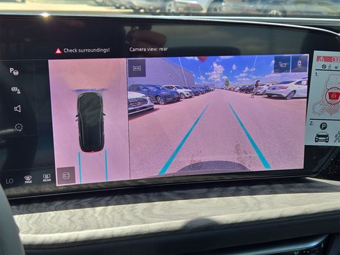 New 2025 Audi Q5 Premium image 18