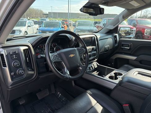 Used 2018 Chevrolet Silverado 1500 LTZ Z71 w/ LTZ Plus Package image 12
