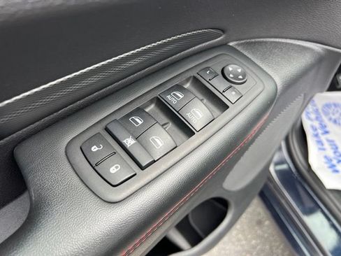 Used 2025 Dodge Durango GT AWD/4WD image 26