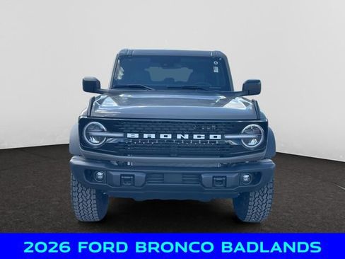 New 2026 Ford Bronco Badlands w/ Black Appearance Package AWD/4WD image 8