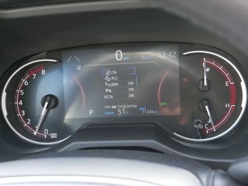 Used 2022 Toyota RAV4 Limited image 33