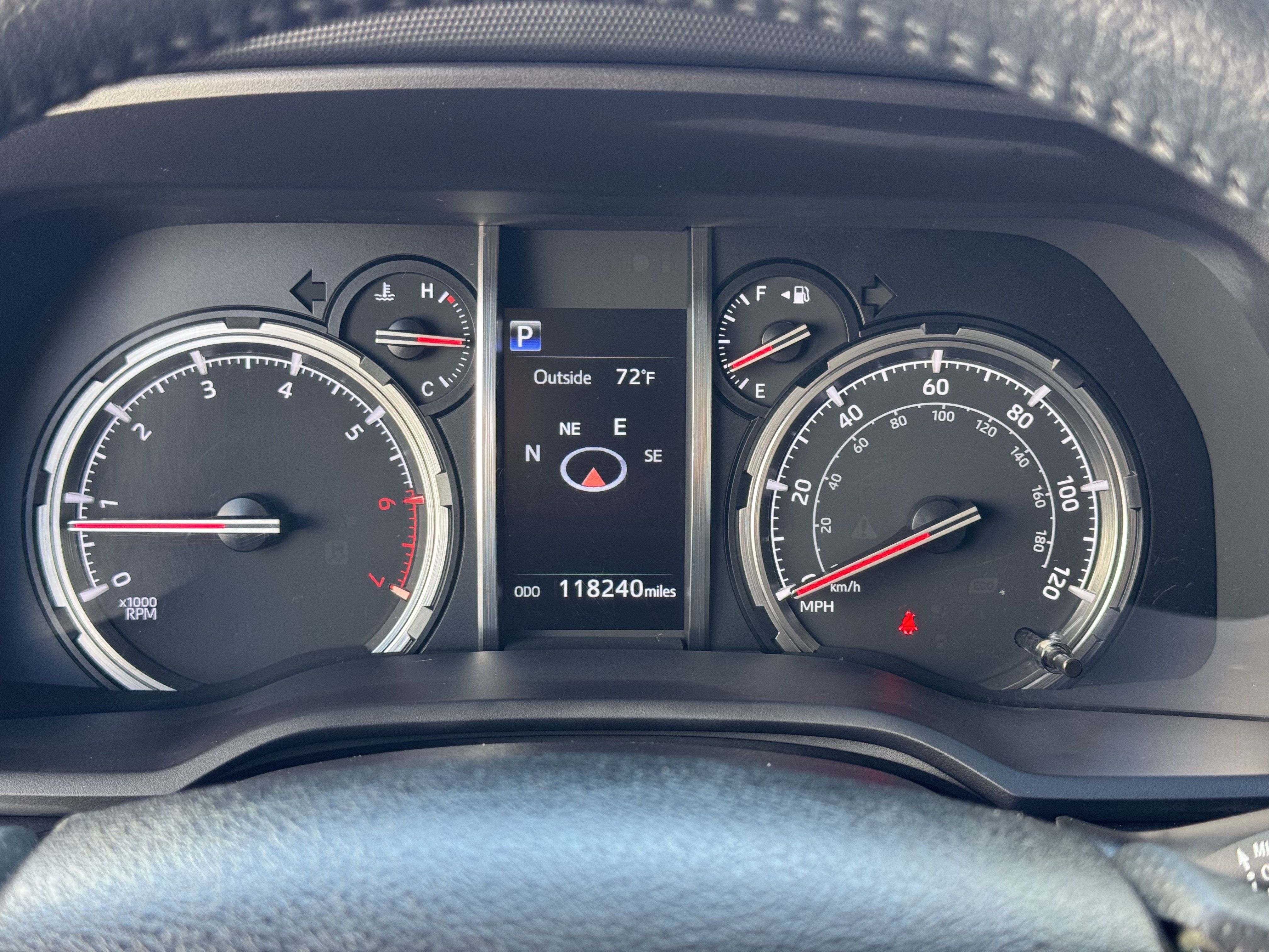 Used 2021 Toyota 4Runner TRD Off-Road Premium AWD/4WD image 35