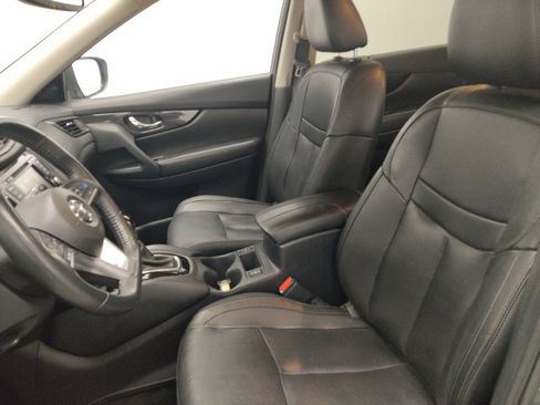 Used 2020 Nissan Rogue SL AWD/4WD image 17