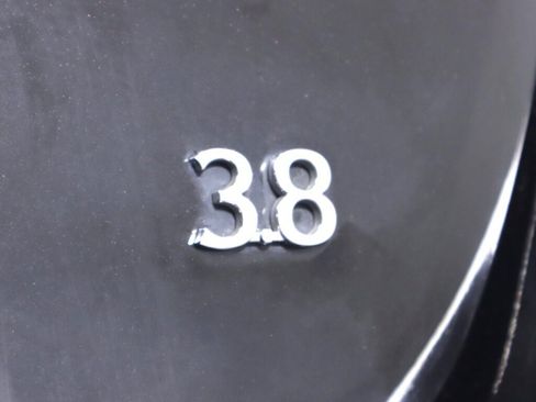 Used 2016 Hyundai Genesis 3.8 RWD image 35