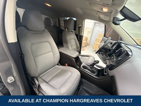 Used 2022 Chevrolet Colorado W/T w/ Custom Special Edition image 36