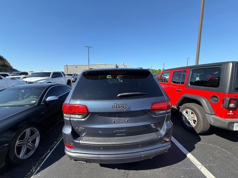 Used 2020 Jeep Grand Cherokee High Altitude AWD/4WD image 8