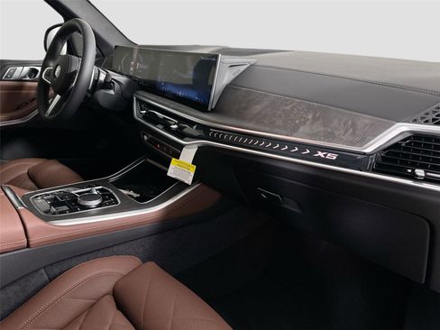 New 2026 BMW X5 xDrive40i AWD/4WD image 31