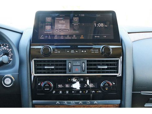 Used 2024 Nissan Armada SL w/ Captain's Chairs Package image 23