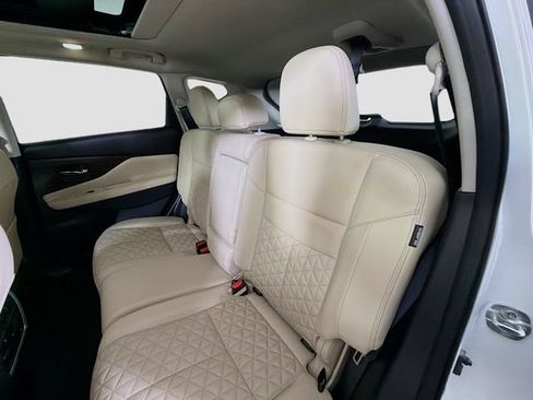 Used 2022 Nissan Murano Platinum w/ Cargo Package FWD image 23