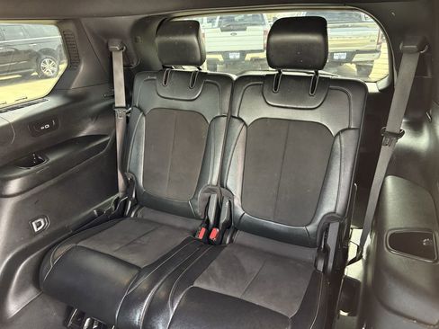 Used 2023 Jeep Grand Cherokee L Laredo image 27