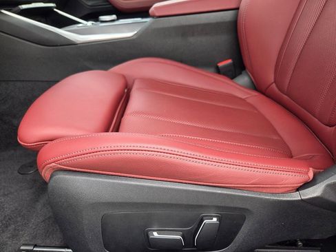 Used 2025 BMW 230i Coupe RWD image 13