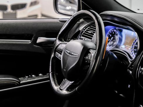 Used 2021 Chrysler 300 S w/ S Model Appearance Package RWD image 20