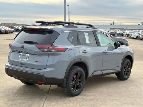 New 2026 Nissan Rogue SV image 5