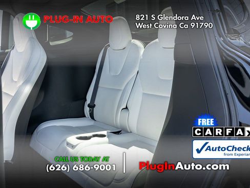 Used 2023 Tesla Model X Plaid image 12