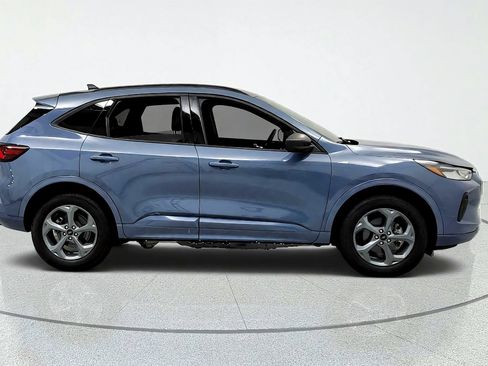 Used 2024 Ford Escape ST-Line w/ Tech Pack #1 AWD/4WD image 6