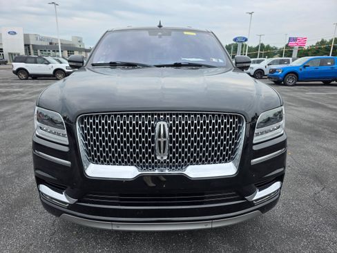 Used 2018 Lincoln Navigator L Reserve w/ Technology Package AWD/4WD image 8