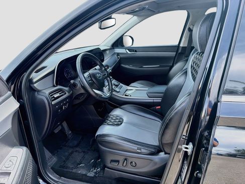 Used 2022 Hyundai Palisade SEL w/ Convenience Package FWD image 17