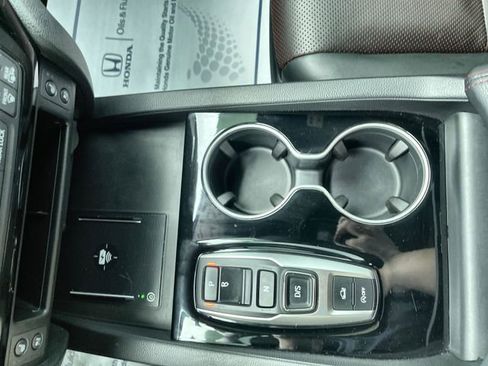 Used 2024 Honda Ridgeline Black Edition image 24