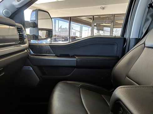 Used 2023 Ford F350 Lariat w/ Lariat Ultimate Package image 25