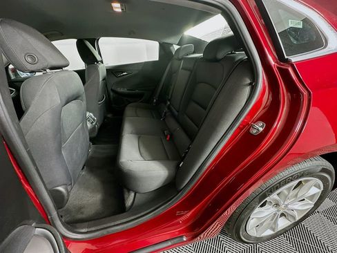 Used 2024 Chevrolet Malibu LT image 31