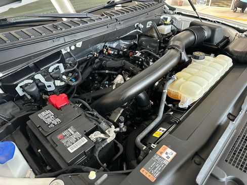 Certified 2024 Ford Expedition XLT RWD image 13