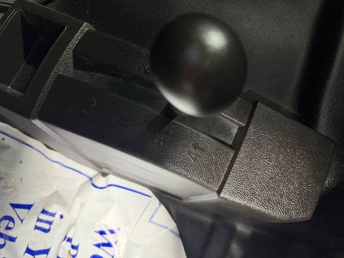 Used 2017 Chevrolet Silverado 2500 W/T image 15