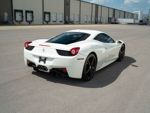 Used 2012 Ferrari 458 Italia Coupe RWD image 3