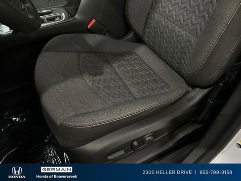 Used 2022 Chevrolet Equinox LT FWD image 19