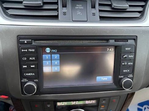 Used 2015 Nissan Sentra SV image 8