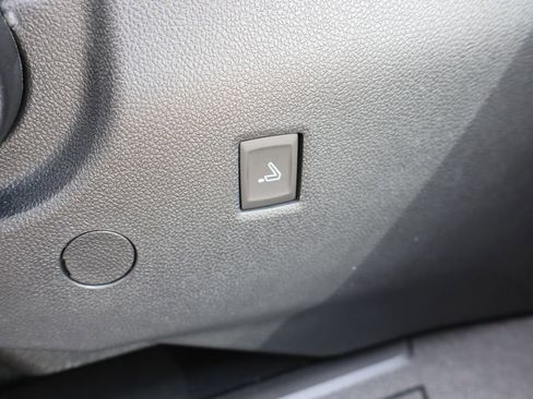 Used 2026 Chevrolet Traverse High Country w/ LPO, Floor Liner Package AWD/4WD image 48