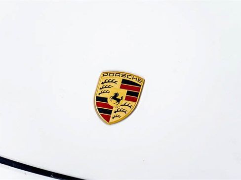 Used 2019 Porsche 911 Carrera 4S AWD/4WD image 25