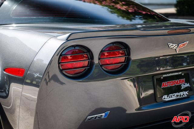 Used 2009 Chevrolet Corvette ZR1 w/ Preferred Equipment Group RWD image 59