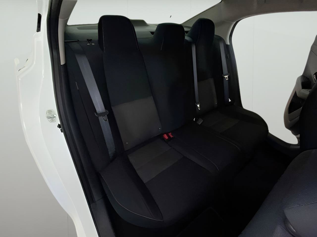 Used 2024 Nissan Sentra SV FWD image 12