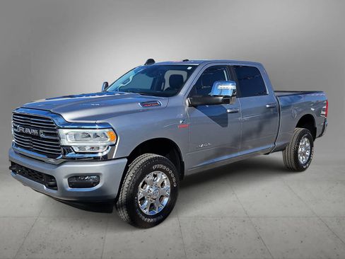 Used 2024 RAM 2500 Laramie w/ Safety Group image 5