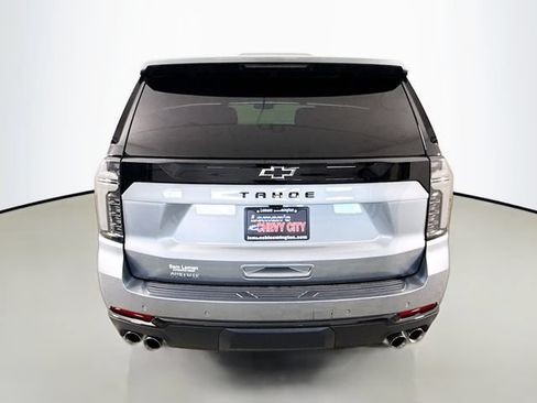 Used 2025 Chevrolet Tahoe Z71 w/ Comfort Package AWD/4WD image 6